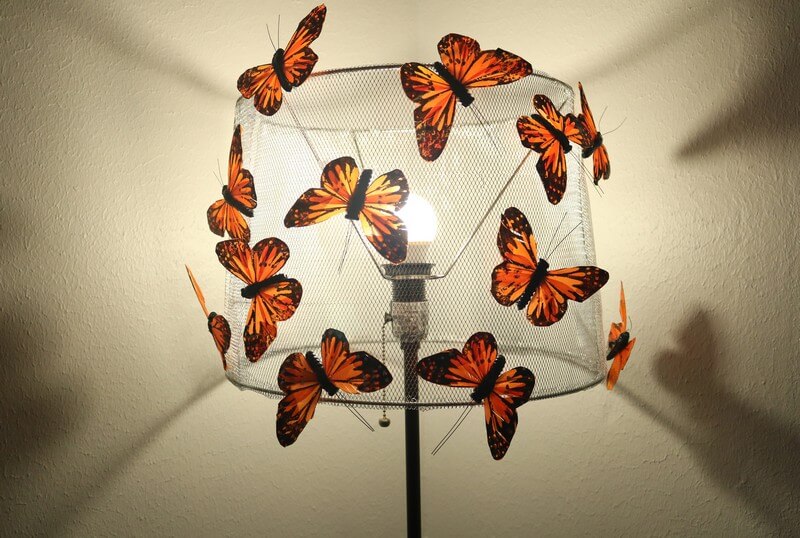 Create a beautiful butterflies lampshade with Wire Mesh